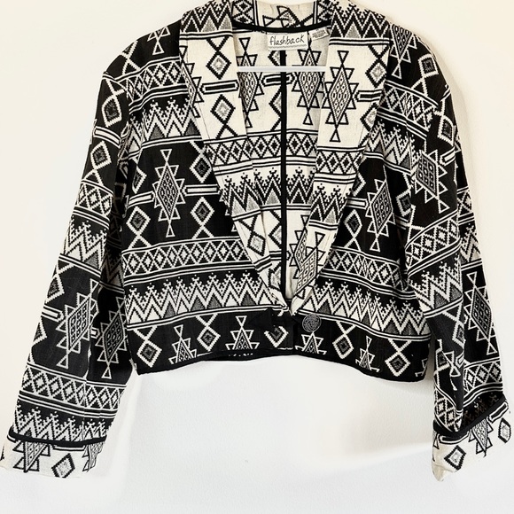 Vintage 90s Flashback Aztec Cropped Jacket M cream black Country Western - Picture 1 of 5